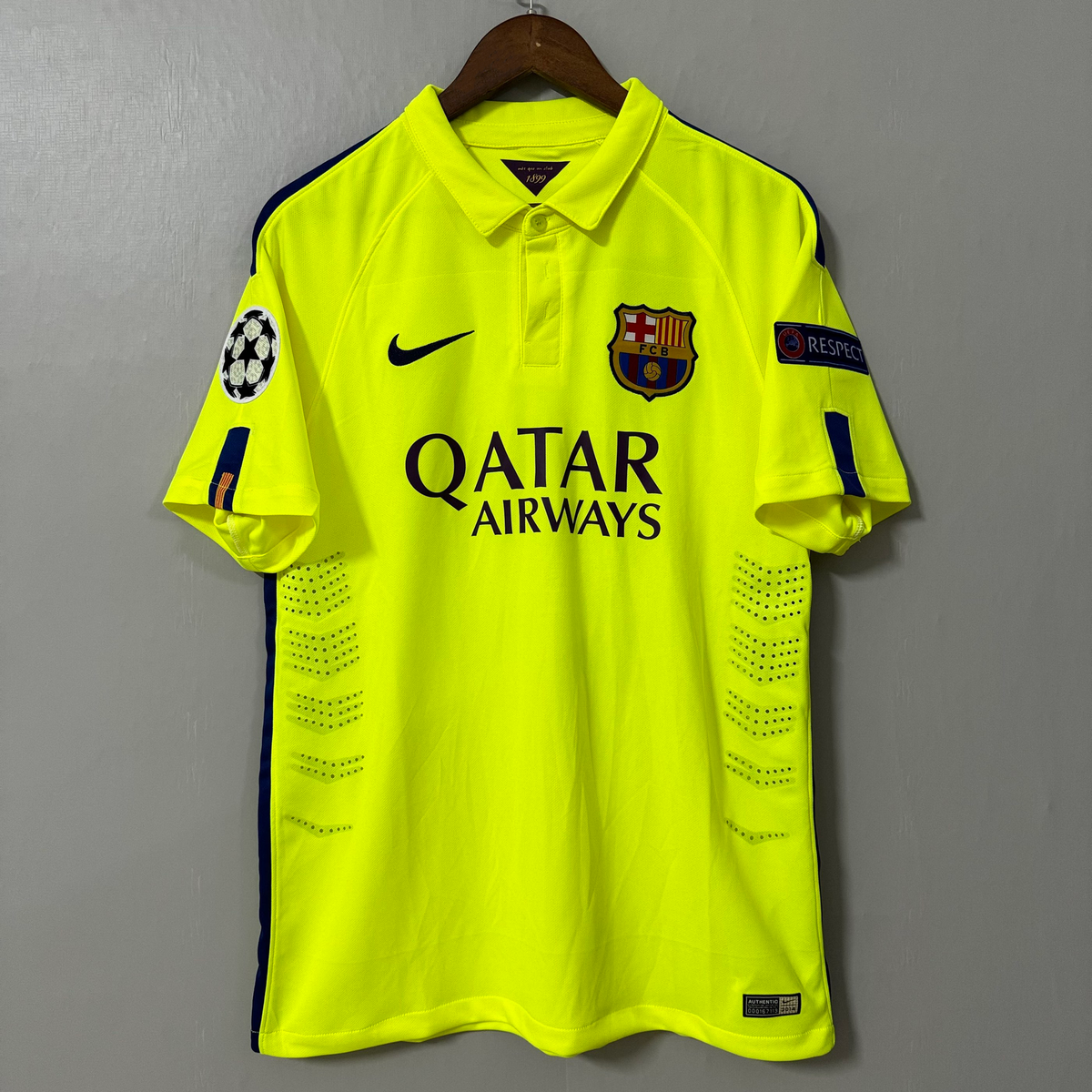 Barcelona 2014/15 Away (Third Kit) Retro Jersey - Futivo image 1
