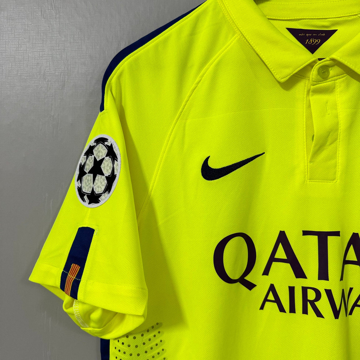 Barcelona 2014/15 Away (Third Kit) Retro Jersey - Futivo image 3