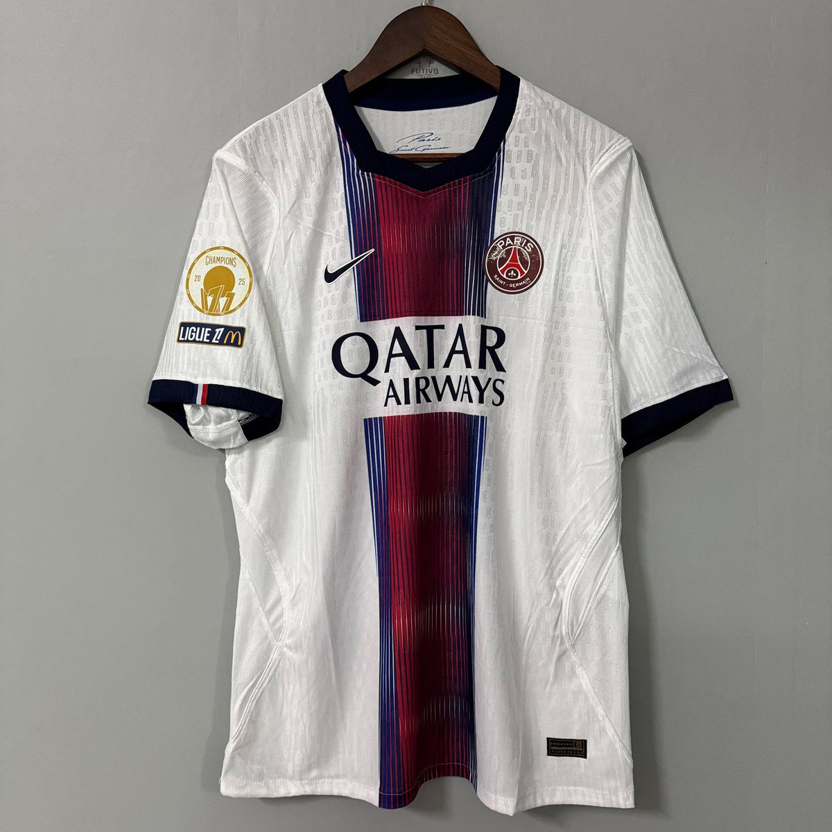 Paris Saint-Germain 2026/27 Away Jersey Player Edition
