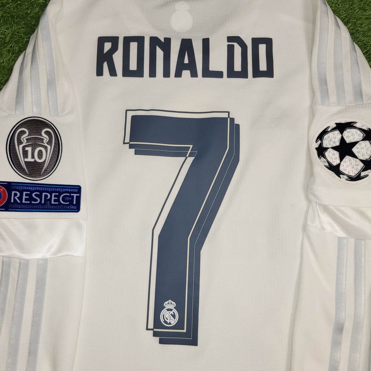 Real Madrid 2015/16 Home Long-Sleeve professional photo 3